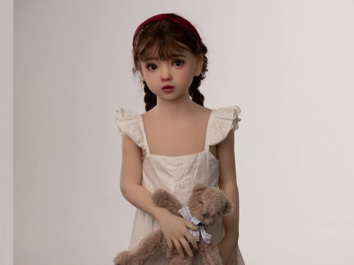 Shein dans la tourmente : la mastodonte de la fashion « rapide » retire toutes ses poupées sexuelles